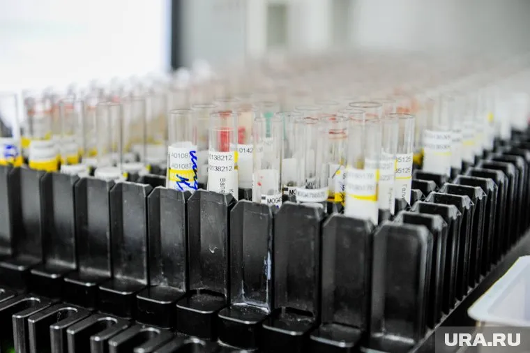 Центр имени Гамалеи работает над созданием препарата от ботулизма (фото из архива)