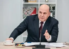 Мишустин ставит на паузу переезд из сел в город