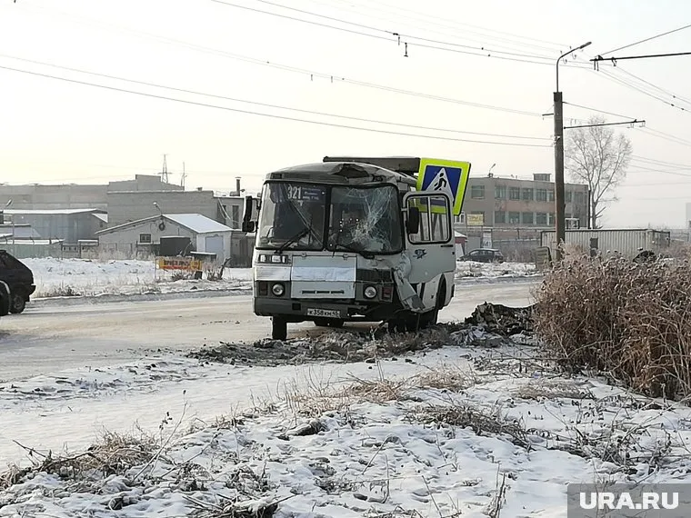 Водители автобусов в Кургане регулярно нарушают ПДД