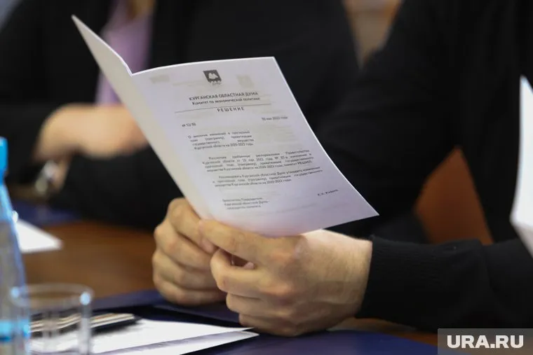 Депутат продолжает состоять в гордуме