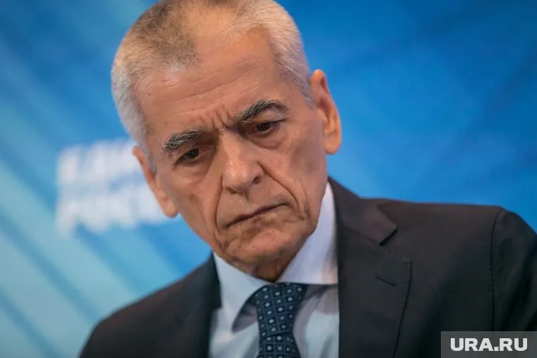 Геннадий Онищенко поддержал запрет, а также предложил дополнительно ужесточить ограничения