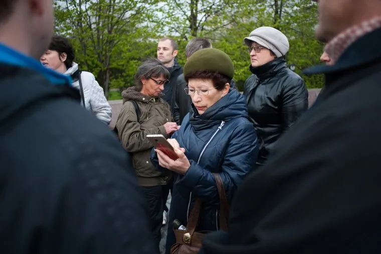 Акция памяти Аркадия Бабченко на площади Труда (необработанные). Екатеринбург
