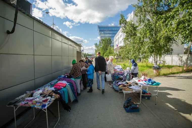 Клипарты. Сургут, уличная торговля