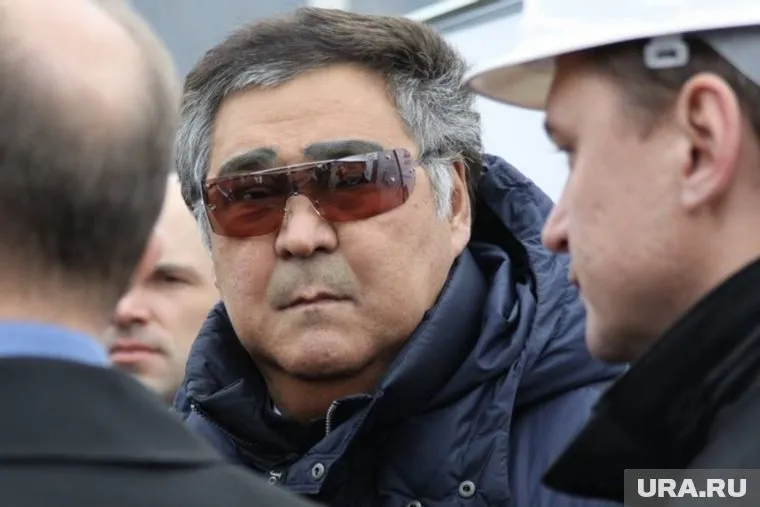 Аман Тулеев возглавлял регион с 1997 года. Уйдя с поста губернатора, он решил перебраться в региональный парламент