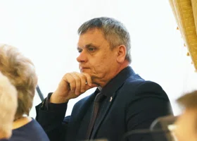 Депутат курганской облдумы Хохлов отказался от мандата в пользу ветерана СВО