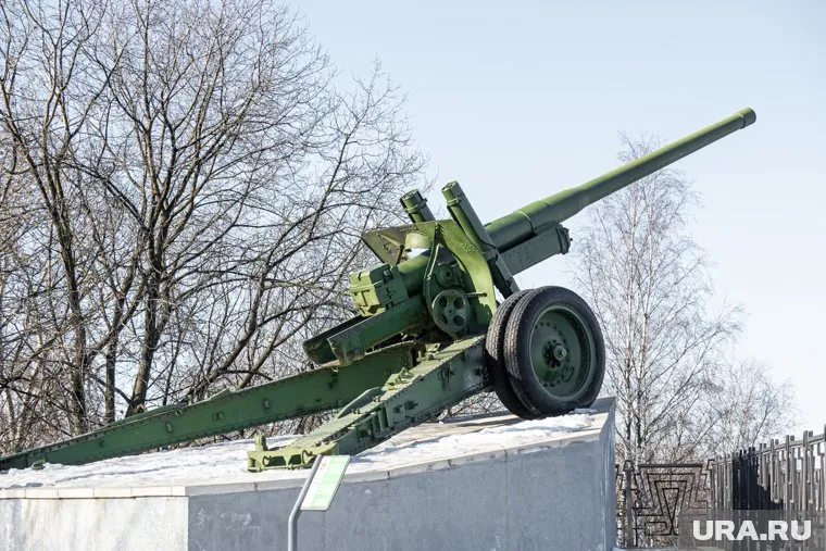 122-мм корпусная пушка А-19 образца 1931/1937 годов, модернизированная на Мотовилихинских заводах, стояла на вооружении Красной Армии