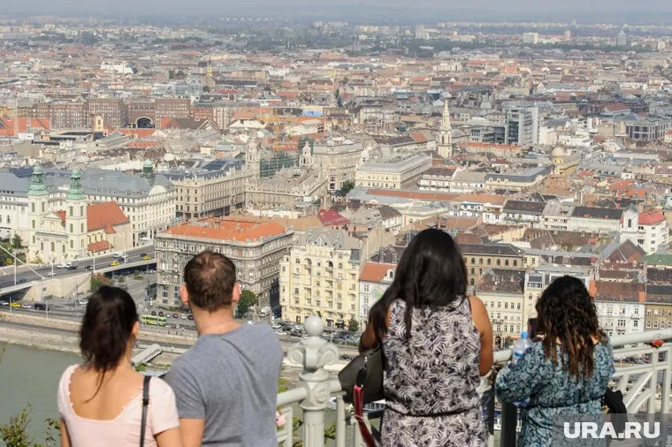 Отдохнуть в некоторых городах Европы у россиян получится осенью