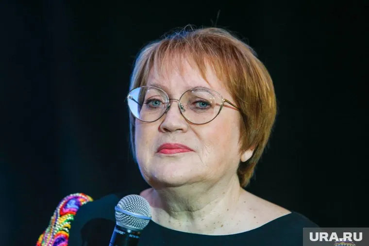 Мерзлякова также передала в военный госпиталь массажные столы от благотворительницы