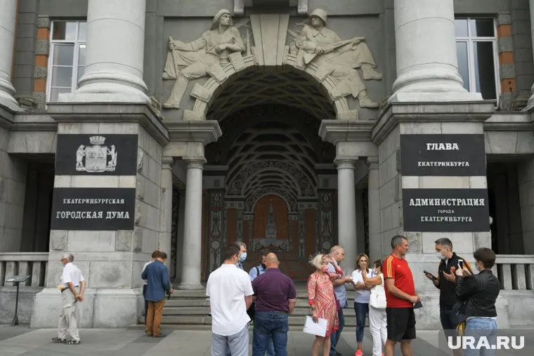 Предприниматели утверждают, что работают по закону и исправно пополняют бюджет налогами