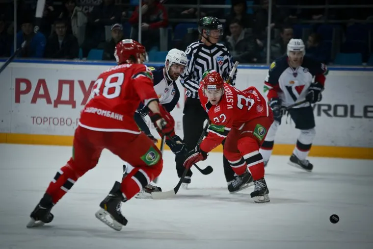 Хоккейный матч Автомобилист-Слован. 8:1. Екатеринбург, автомобилист, хоккей