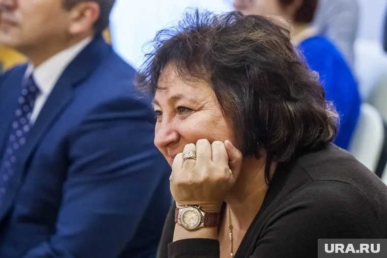 Чиновница 18 лет работала в правительстве области