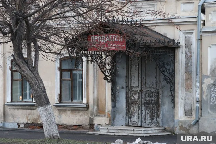 Здание колледжа культуры пустовало несколько лет