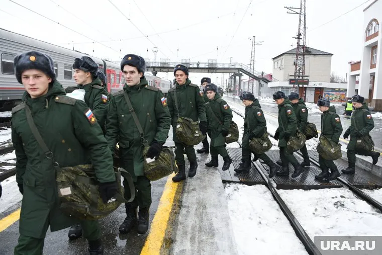 Власти не собираются проводить вторую волну мобилизации, заявил Эрнест Валеев