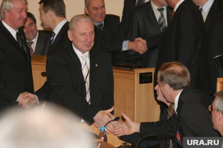 Главный пиар-проект прежней администрации ХМАО лопнул накануне обещанных выплат