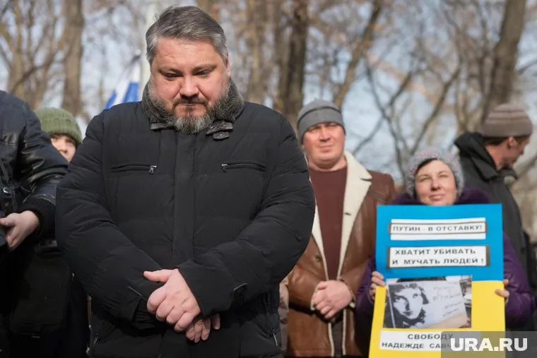 В 2015 году Антон Баков проводил в последний путь своего другого друга - Бориса Немцова