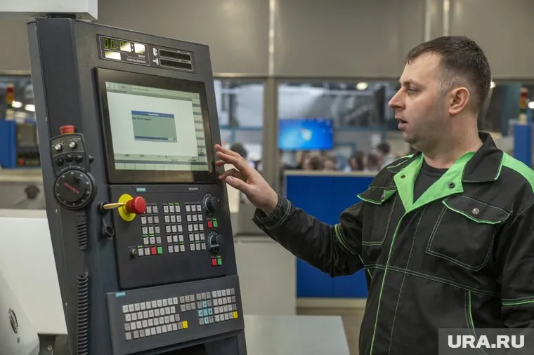 Операторы станков должны иметь образования для приема на работу