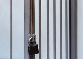 Отцу погибших детей под Красноярском избрали меру пресечения