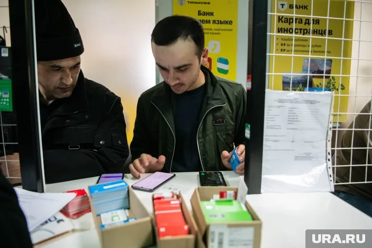 За махинации с чужими сим-картами житель Владивостока приговорен к принудительным работам (архивное фото) 