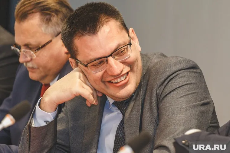Бывший вице-премьер правительства Прикамья Михаил Сюткин избежал административной ответственности