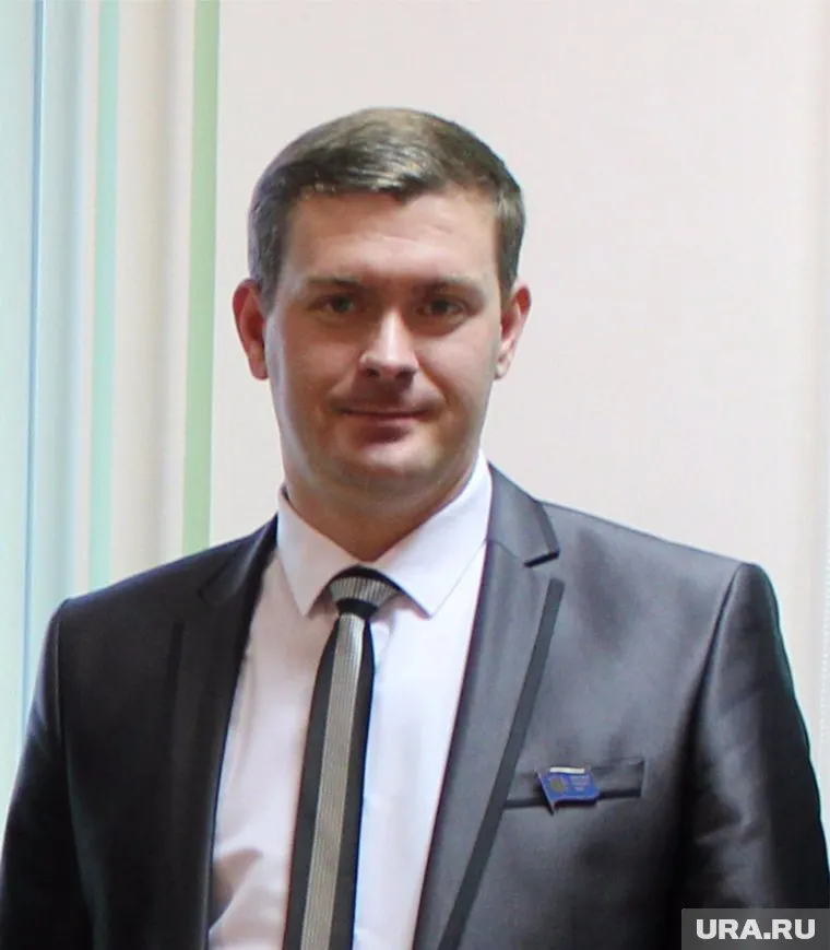 Дмитрий Шустов возглавил Думы осенью 2017 года