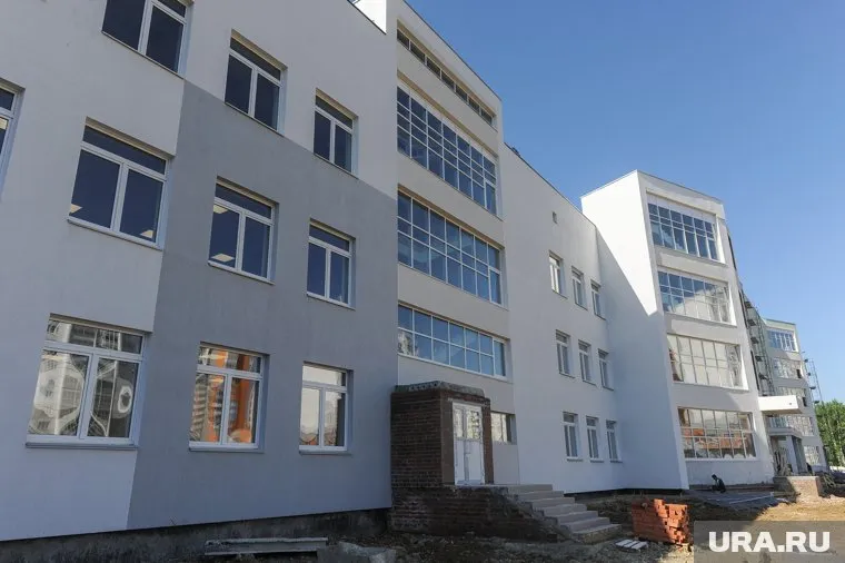 Детский сад в "Парковом" достроят к концу 2024, а две новые школы откроют к концу 2026 года