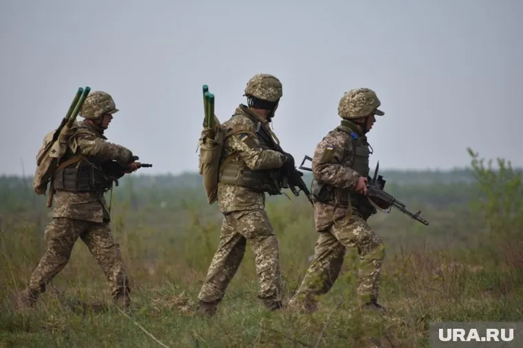 Украинские боевики и грузинские наемники устроили смертельную перестрелку, заявил Андрей Марочко