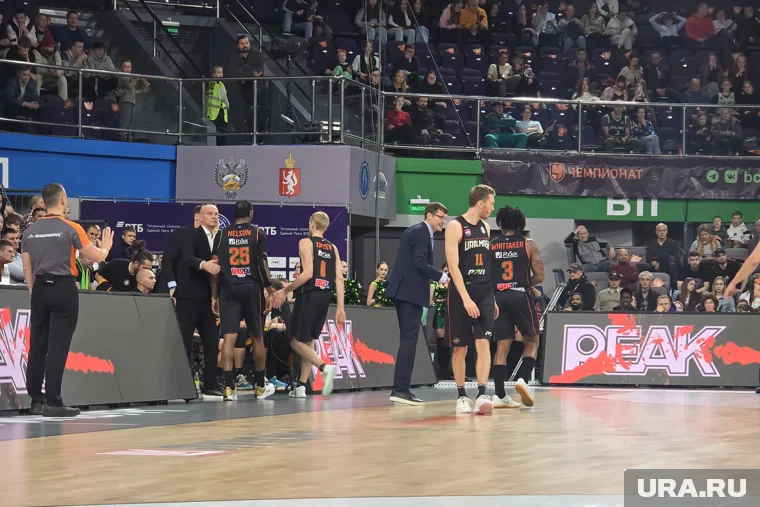«Уралмаш» победил в домашних стенах «Пари НН» со счетом 73:72