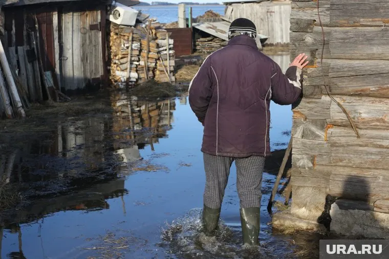 Чусовая вышла из берегов и затопила несколько участков в Билимбае
