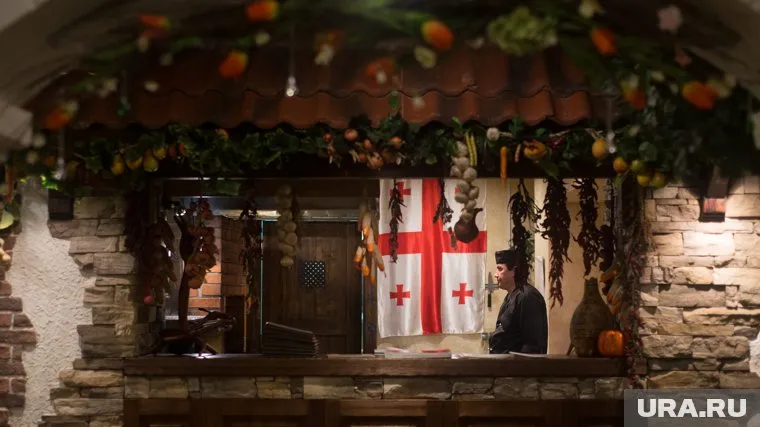 Новое меню грузинского ресторана "Гуливани". Екатеринбург, интерьер, ресторан гуливани, флаг грузии