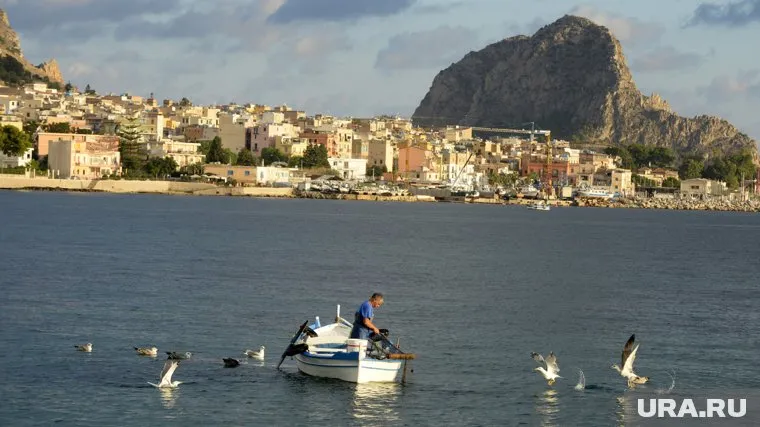 В Италии ввели запрет на остановку туристов в популярных местах для фотографирования