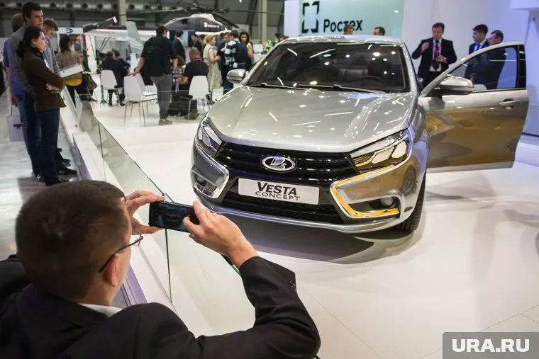 Планируется закупить автомобили Lada или их эквивалент