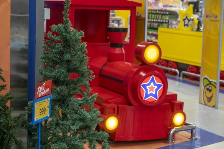 Бутики одежды в торговом центре I MALL. Пермь