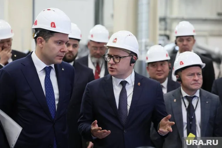 Антон Алиханов (слева) и Алексей Текслер обсудят развитие промышленности