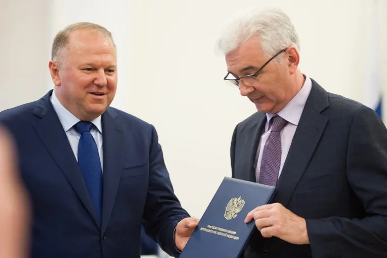 Встреча полномочного представителя Президента РФ в УФО c руководителями окружных органов и федеральных органов исполнительной власти. Екатеринбург, якоб александр, цуканов николай