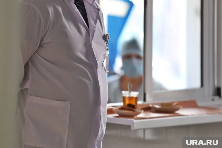 Денис Проценко объезжает регионы, где есть проблемы в здравоохранении