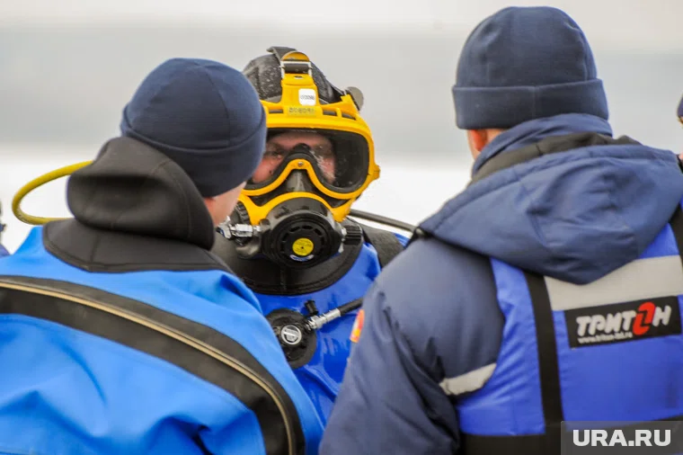 К поиску пропавшей подключат водолазов
