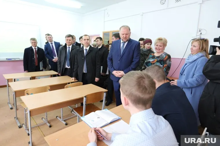 Полпред уверен, что школьники смогут изменить Зауралье к лучшему