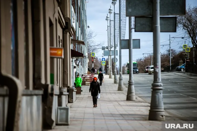Профессор РАН оправдывает продление ограничительных мер до конца майских праздников