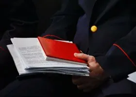 Из-за буквы в фамилии: замглавы курганского округа выиграл у УМВД пенсионный спор