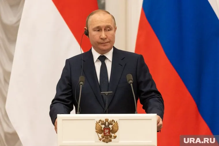 Ван Вэн отметил, что прошли те времена, когда Вашингтон диктовал миру делать то, что он хотел