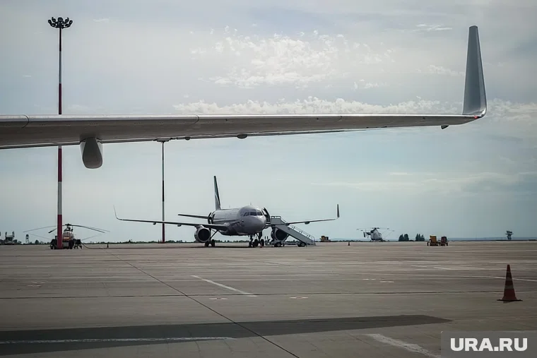 Еще восемь аэропортов РФ остаются закрытыми 