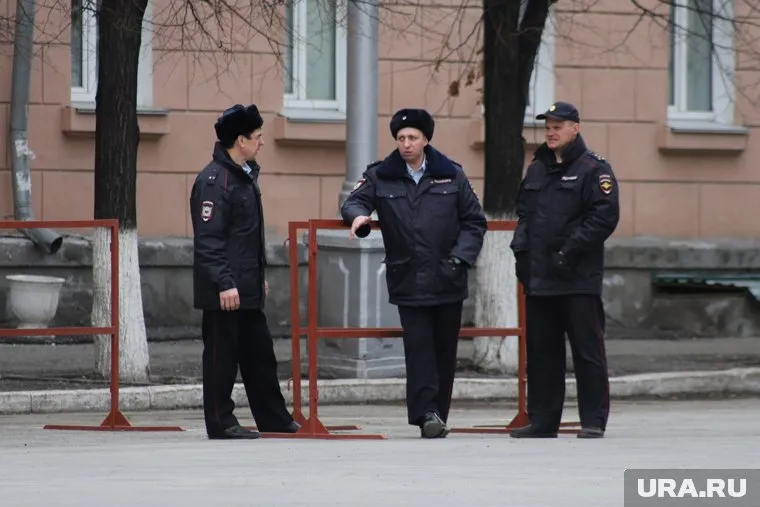 И это при том, что полиции ХМАО самой не хватает сотрудников