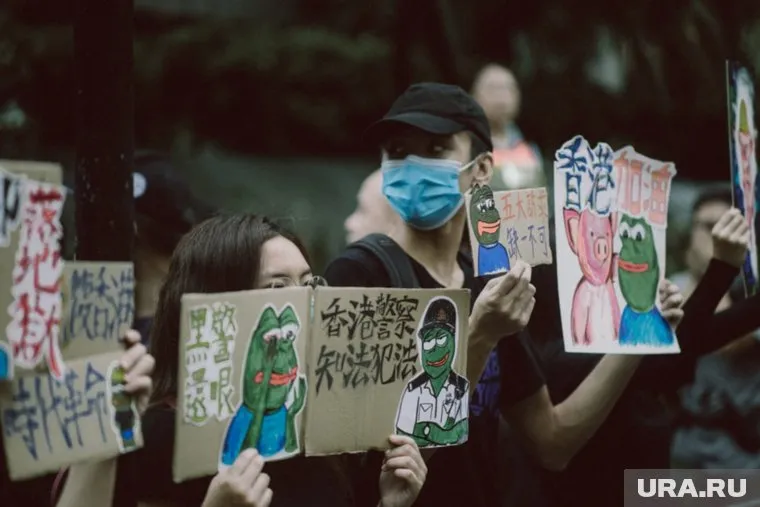 25 млн китайцев заблокированы в своих провинциях из-за вируса