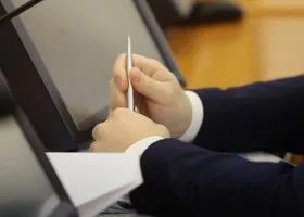 Депутату думы ХМАО не дали высказаться на заседании думы Нижневартовска