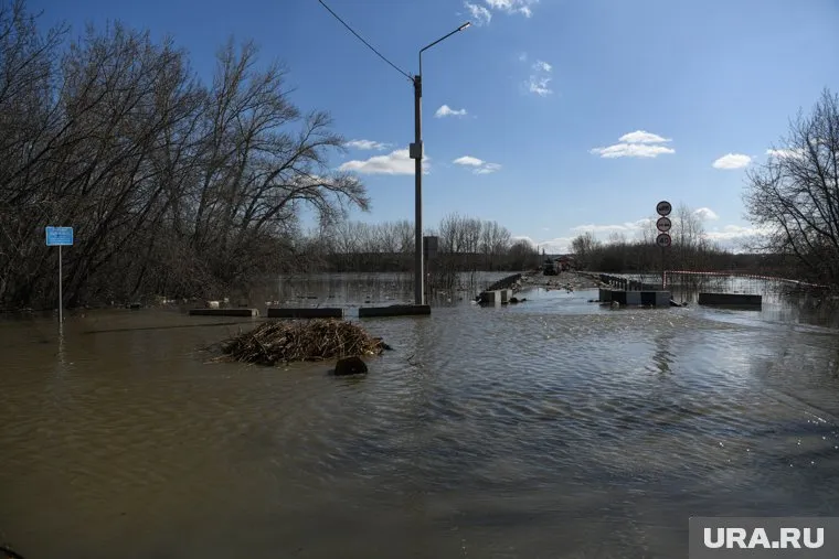 Вода в Кургане продолжает прибывать