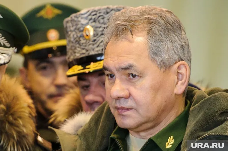 Шойгу совершил рабочую поездку в Свердловскую область и проверил ход выполнения гособоронзаказа