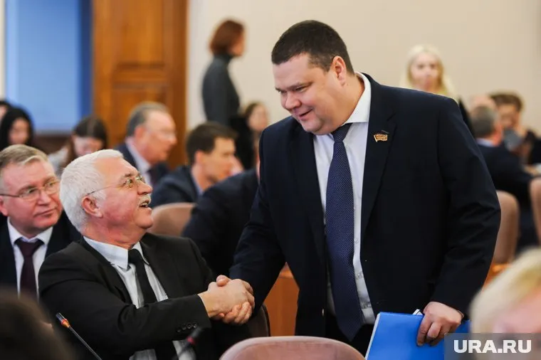 Дмитрий Тарасов расстается с коллегами-депутатами с сегодняшнего дня