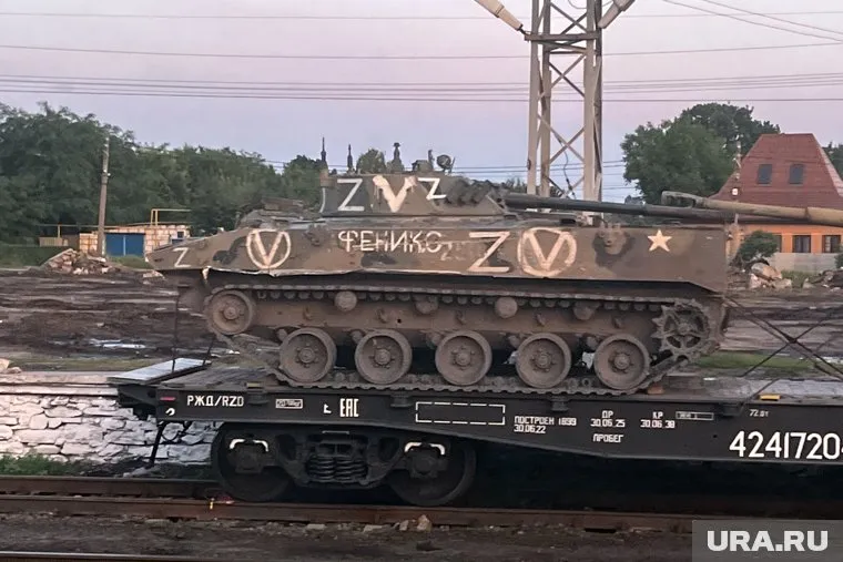 Танки в будущем станут беспилотными, считает Александр Михайлов