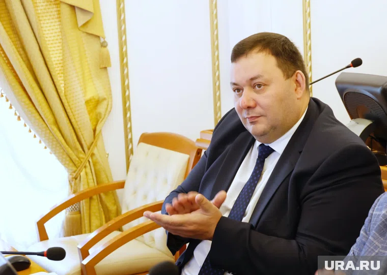 В думе Половинского округа назначили нового спикера после избрания Романа Романовича в облдуму