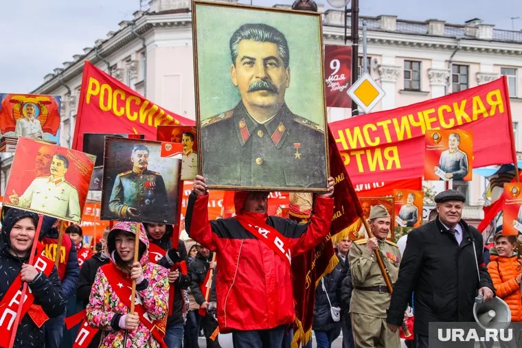 Парад Победы впервые пройдет в Тюмени без партийной символики